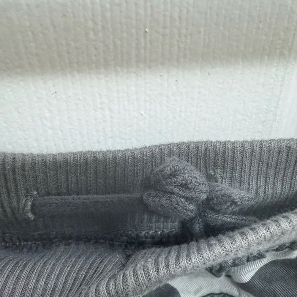 Kids Black and Gray Camouflage Cargo Pants, Size 4T